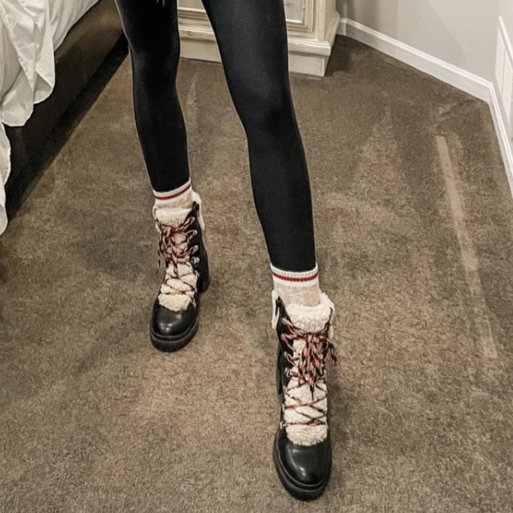 Universal Thread Lace Up Christmas Winter Boots Size 6.5